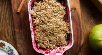 Small Batch Apple Blackberry Crumble Recipe