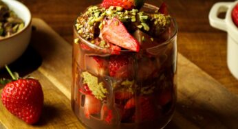 Viral Dubai Chocolate Strawberry Cup Recipe